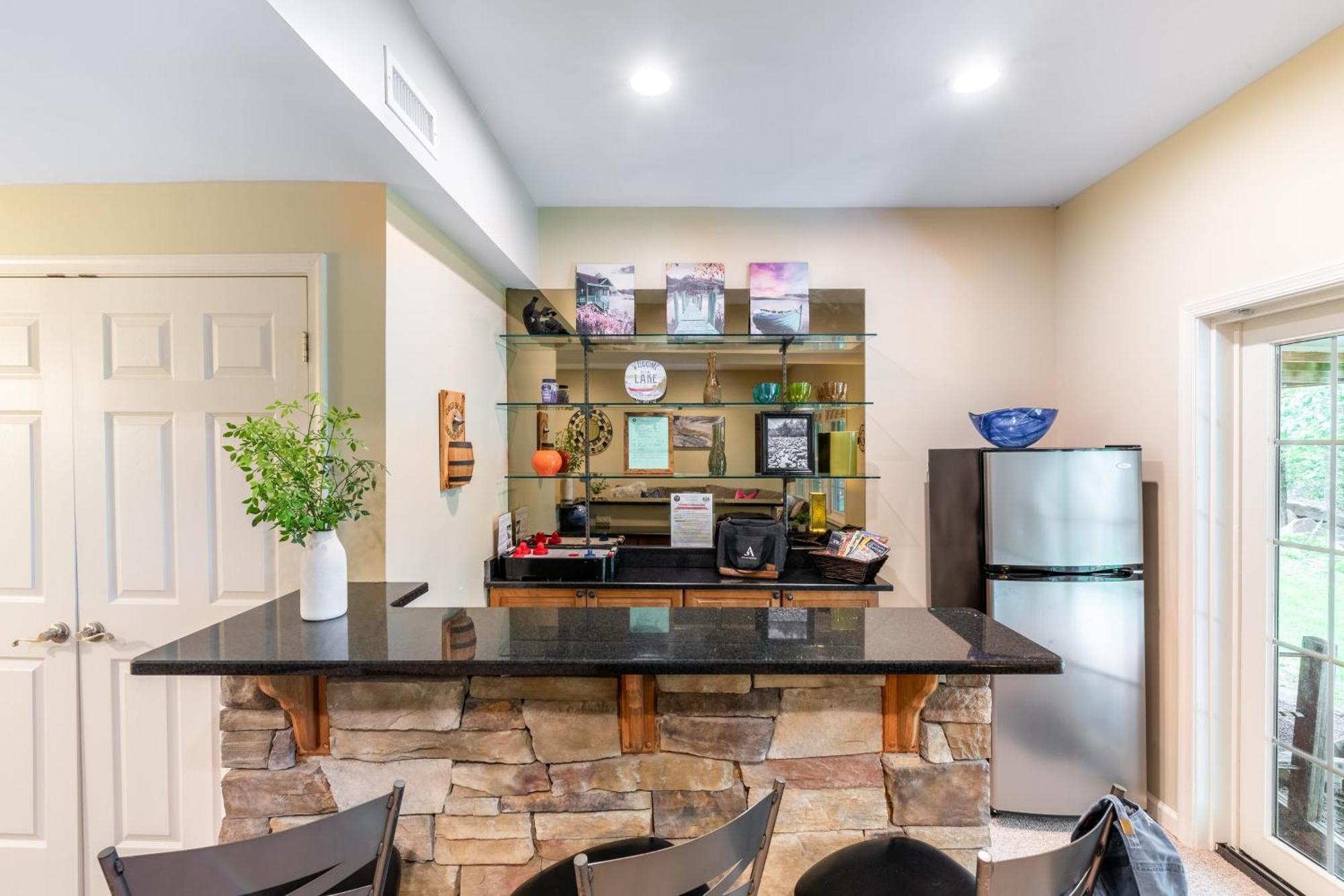 Highland Hideaway By Avantstay Group Poconos Retreat W Patio Game Room เลคฮาร์โมนี ภายนอก รูปภาพ